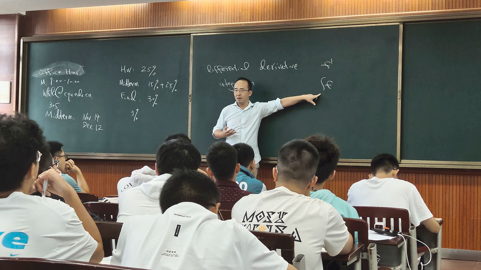 1761277036902934.jpg 60DD14703DCF8AF2D1E0FE3B7D0A5E22_副本.jpg